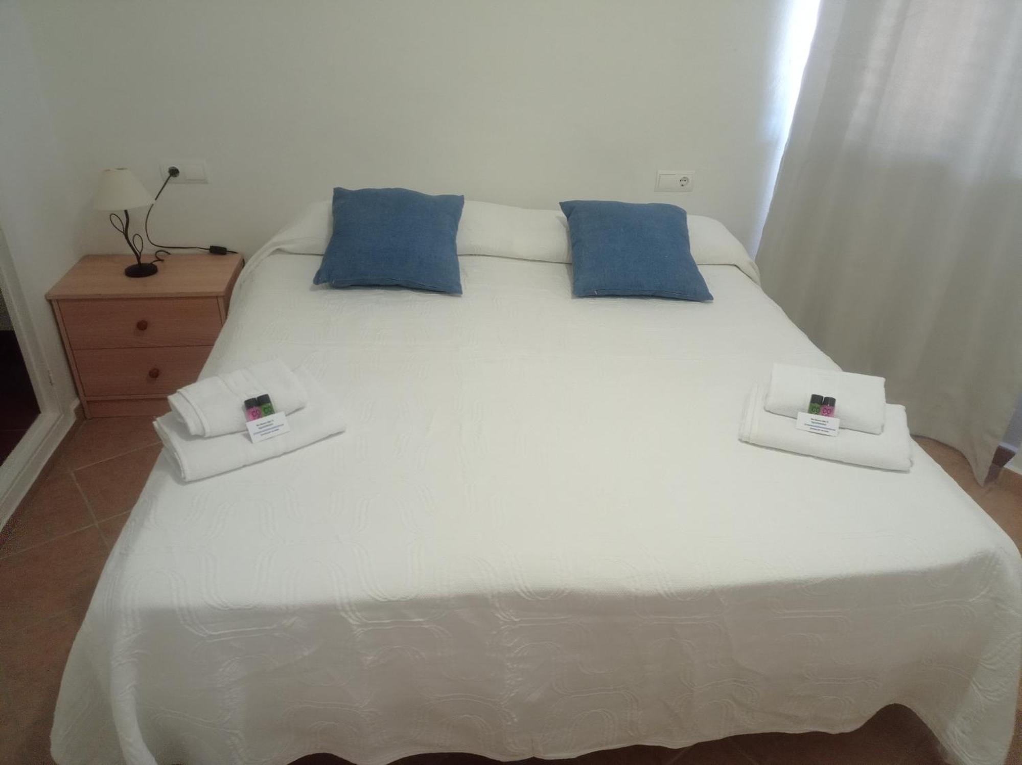 Apartamento Illa Blanca Es Pujols Kültér fotó